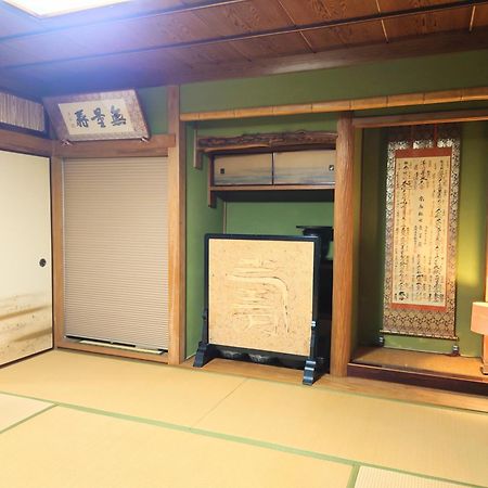 Appartement Base Ōsaka Extérieur photo