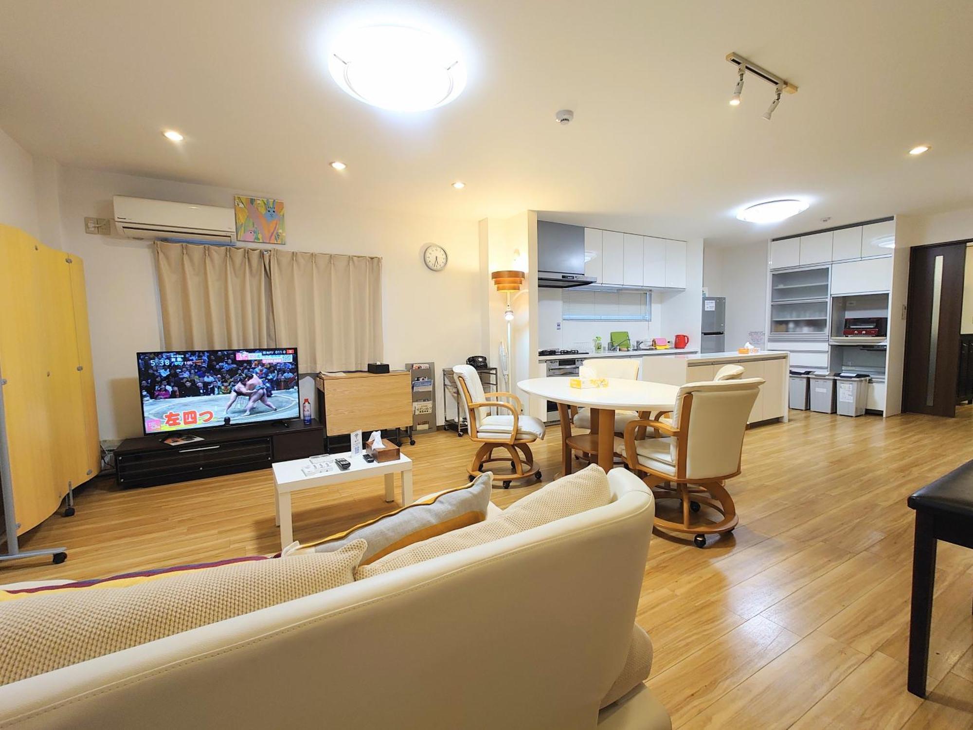 Appartement Base Ōsaka Extérieur photo
