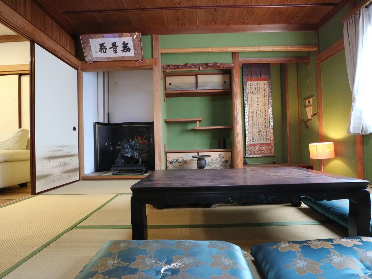 Appartement Base Ōsaka Extérieur photo